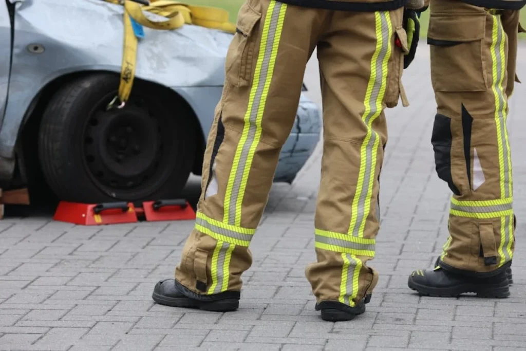 Karambol na drodze krajowej nr 25 w Modle Królewskiej – sześć aut zderzyło się w popołudniowym szczycie