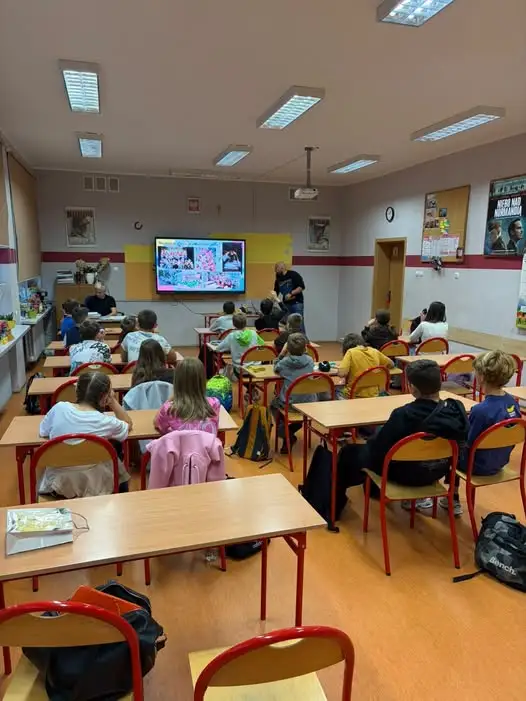Tydzień Kariery w SP8 Konin: klasa 5b poznała sekret pracy z pasją