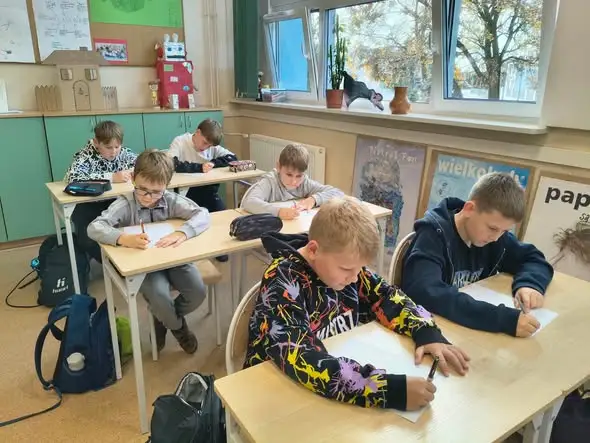 Szkolny konkurs ortograficzny w SP Kazimierz Biskupi – znamy zwycięzców