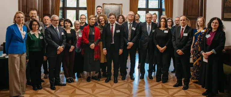 Polska Nagroda im. Sérgio Vieira de Mello 2026: uhonorowano Maksima Znaka i Abuelas de Plaza de Mayo
