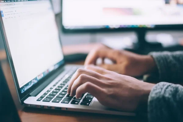 Bezpłatne webinarium o Funduszach Europejskich dla Wielkopolski – sprawdź, jak zdobyć dofinansowanie